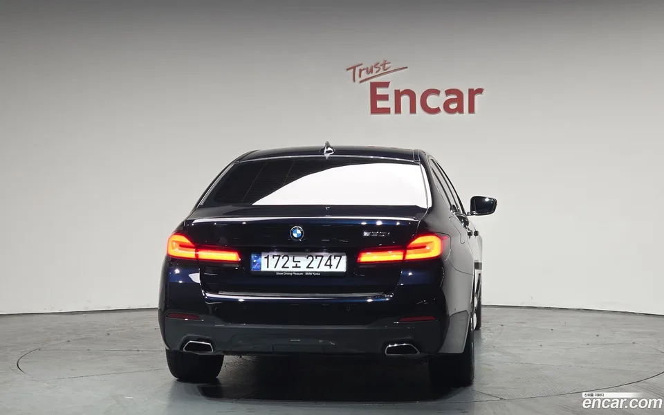BMW 5 Series 530i M 2023 — миниатюра 4