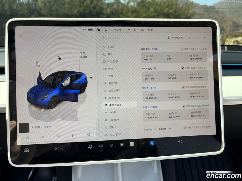 Tesla Model Y AWD 2024 — миниатюра 2