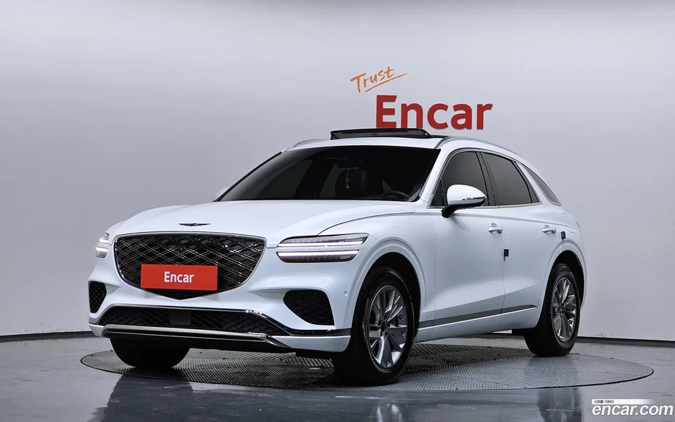 Genesis GV70 2.5T AWD 2024 — фото 1, купить с доставкой в Москву