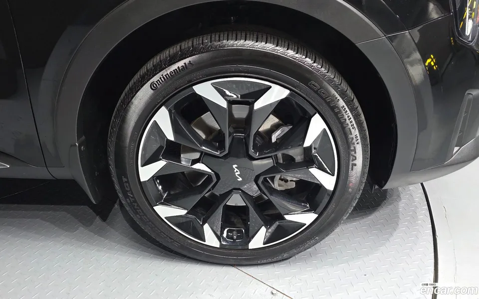 Kia Sorento 2.5T 2WD 2023 — миниатюра 2