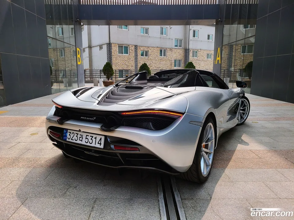 McLaren 720S 4.0 2022 — миниатюра 2