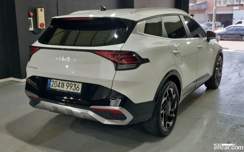 Kia Sportage 1.6 2WD 2024 — миниатюра 2