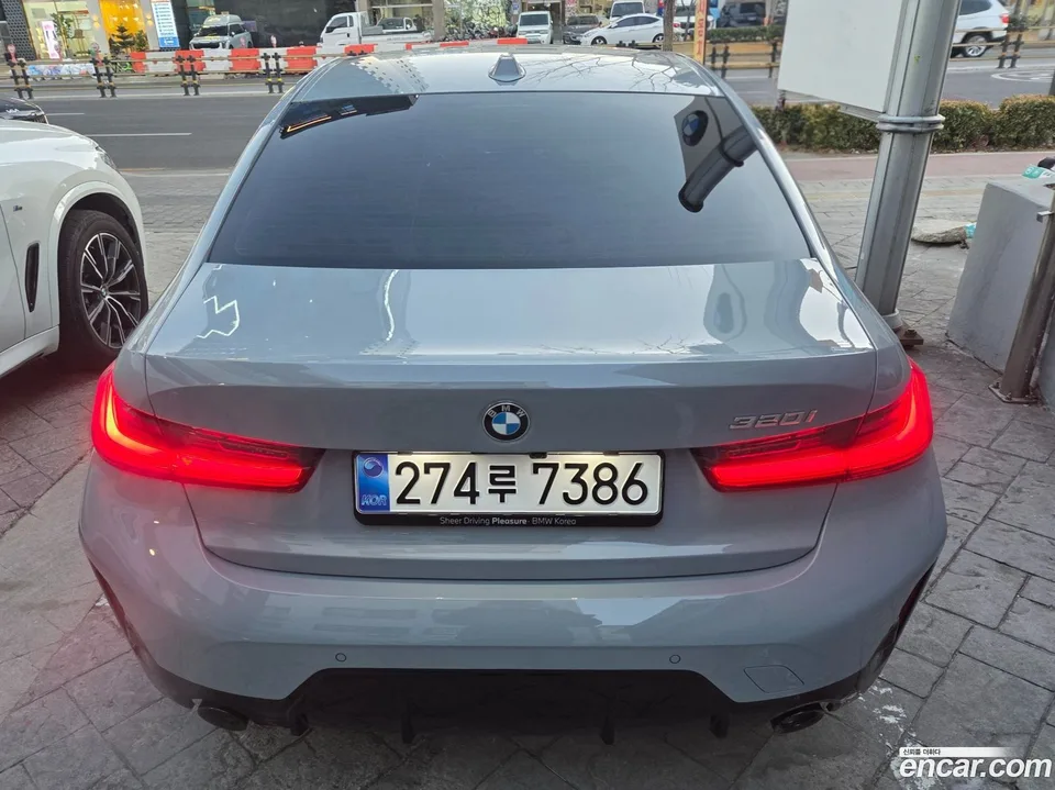 BMW 3 Series 320i M 2026 — миниатюра 4