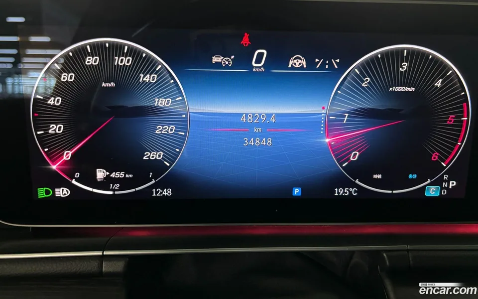 Mercedes-Benz GLE-Class GLE450d 4MATIC 2024 — миниатюра 2