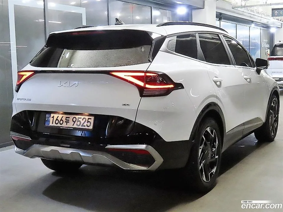 Kia Sportage 1.6 4WD 2022 — миниатюра 4