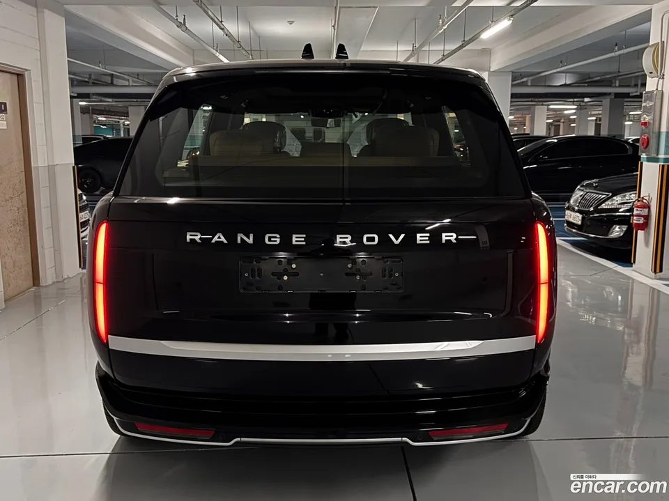 Land Rover Range Rover P530 AB LWB 2026 — миниатюра 5