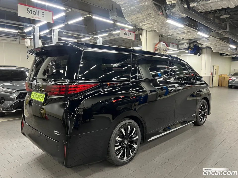 Toyota Alphard 2.5 HEV AWD 2025 — миниатюра 4