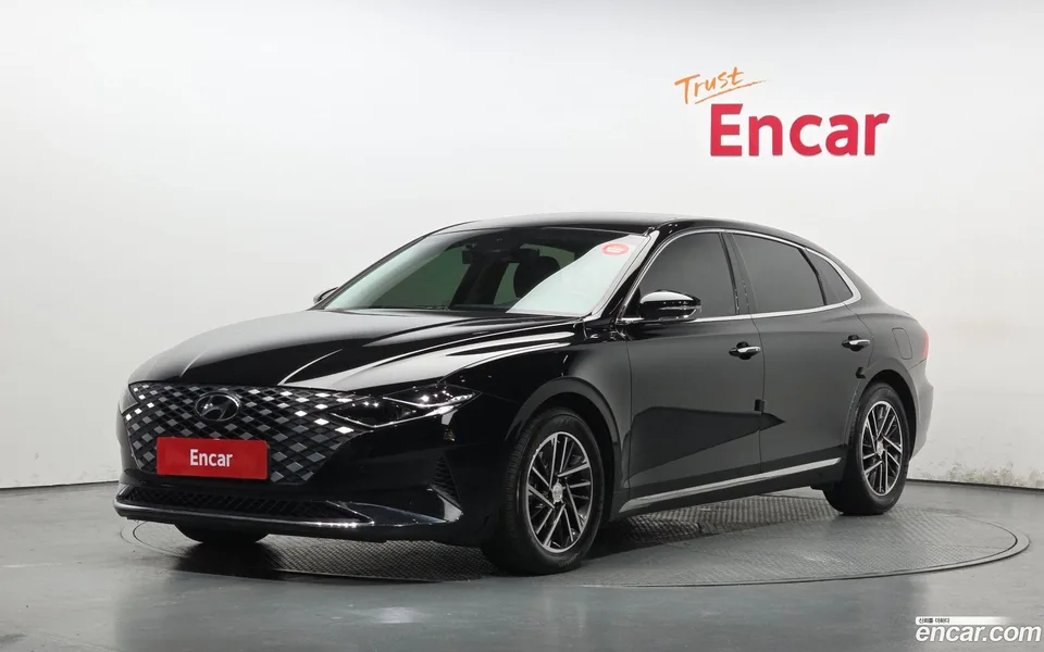 Hyundai Grandeur IG 2.5 2022 — фото 1, купить с доставкой в Москву