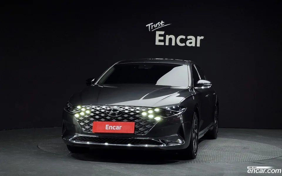 Hyundai Grandeur IG Hybrid 2022 — миниатюра 3