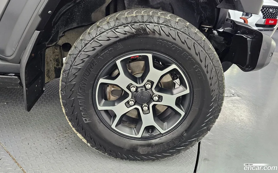 Jeep Wrangler 2.0 4 2023 — миниатюра 2