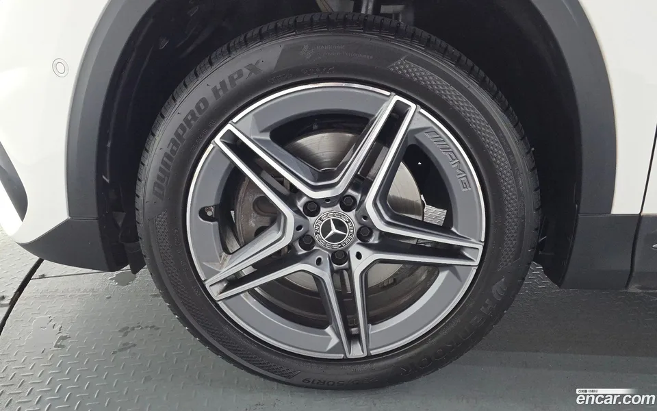 Mercedes-Benz GLA-Class GLA250 4MATIC 2022 — миниатюра 2