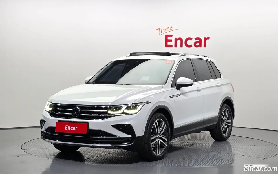 Volkswagen Tiguan 2.0 TDI 2022 — фото 1, купить с доставкой в Москву