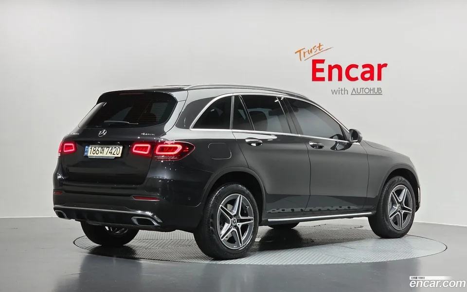 Mercedes-Benz GLC-Class GLC300e 4MATIC 2022 — миниатюра 2