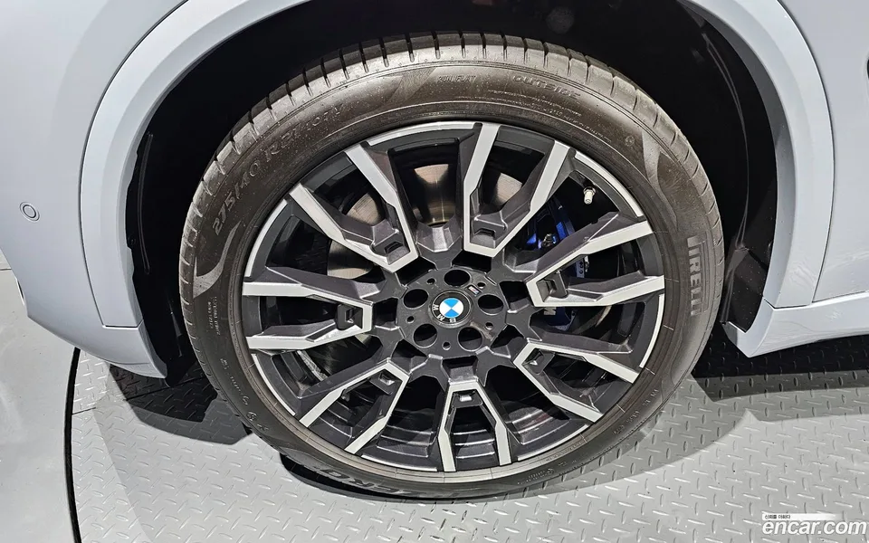 BMW X5 xDrive 30d M 2025 — миниатюра 2