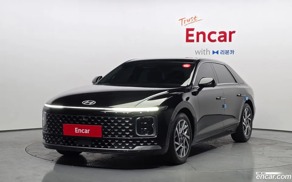 Hyundai Grandeur Hybrid 2023 — фото 1, купить с доставкой в Москву