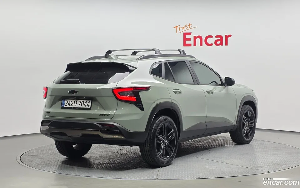 Chevrolet Trax Crossover 1.2 ACTIV 2024 — миниатюра 2