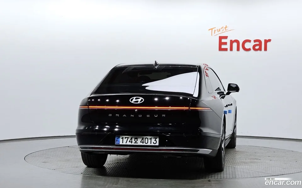 Hyundai Grandeur 2.5 2WD 2023 — миниатюра 4