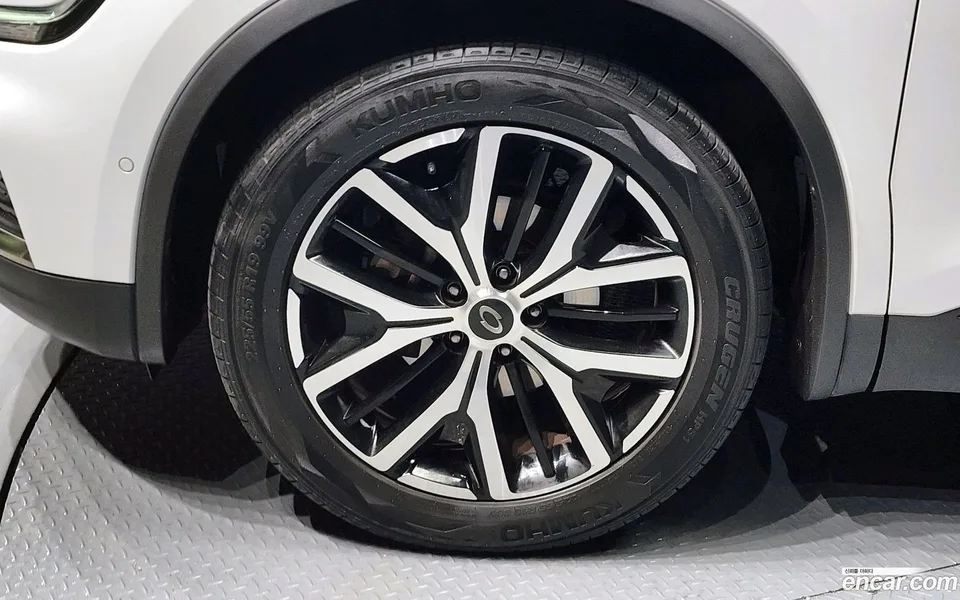 Renault Samsung QM6 2.0 LPe RE 2WD 2022 — миниатюра 5