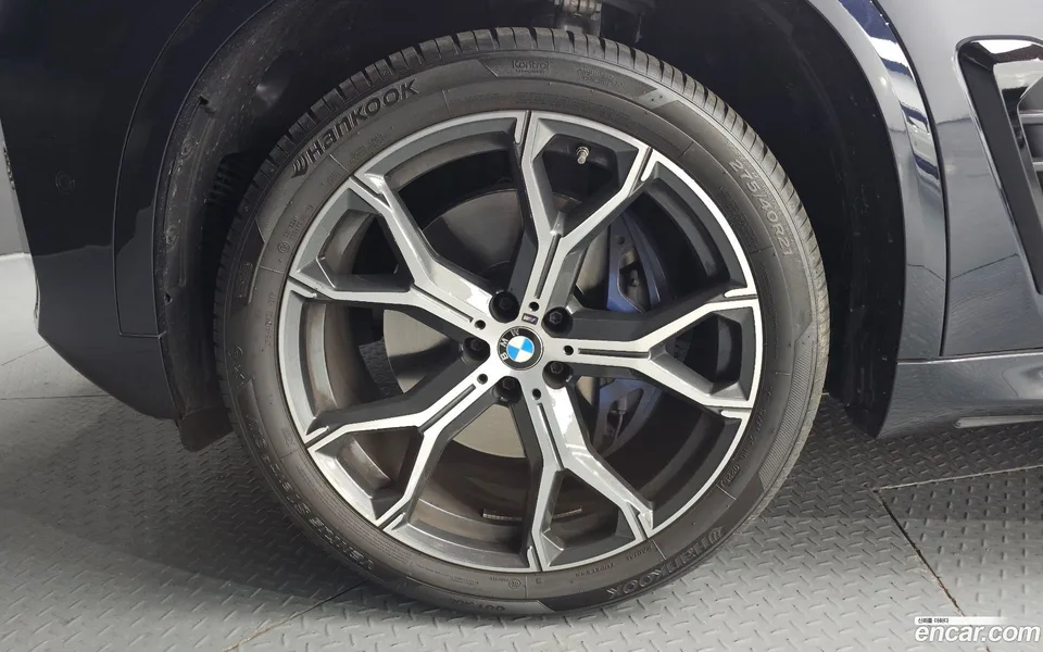 BMW X5 xDrive 30d M 2025 — миниатюра 2