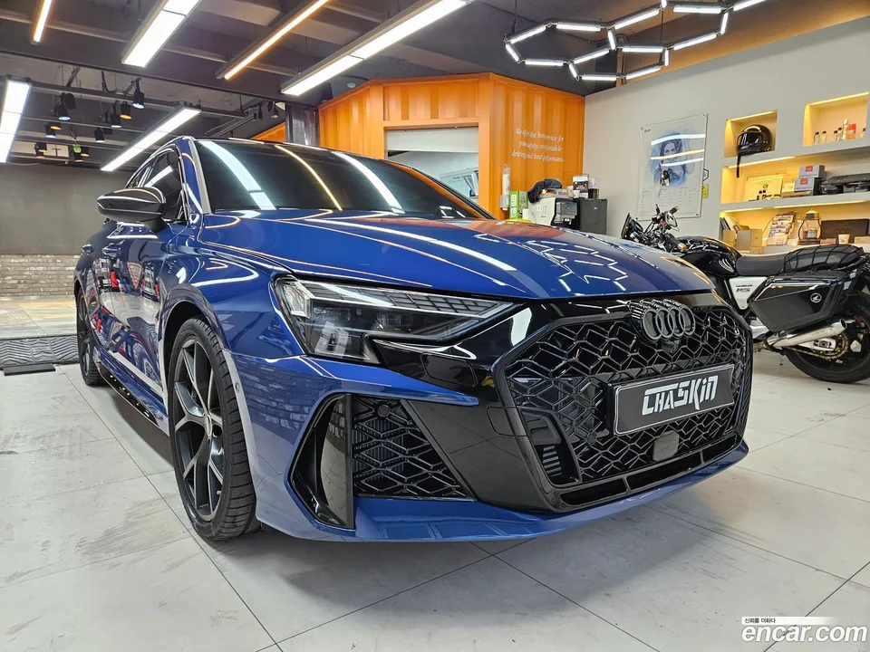 Audi RS3 (8Y) 2.5 TFSI 2025 — фото 1, купить с доставкой в Москву