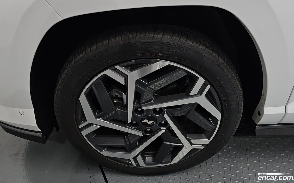 Hyundai Kona 1.6 2WD 2023 — миниатюра 2