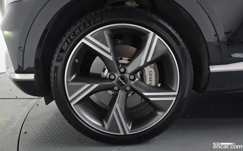 Genesis GV80 2.5T 2WD 2025 — миниатюра 2