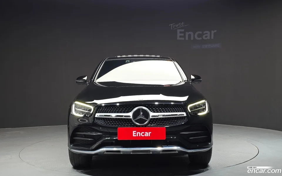 Mercedes-Benz GLC-Class GLC300e 4MATIC 2023 — миниатюра 3