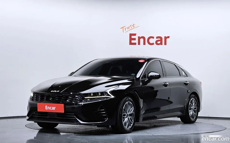 Kia K5 Hybrid 2022 — фото 1, купить с доставкой в Москву