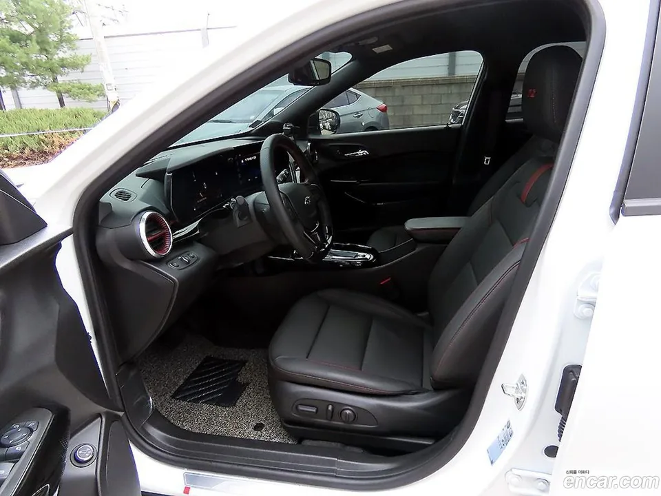Chevrolet Trax Crossover 1.2 RS 2024 — миниатюра 2