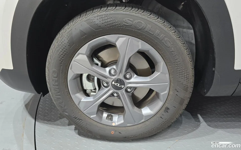 Kia Seltos 1.6 2WD 2025 — миниатюра 2