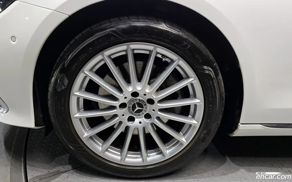 Mercedes-Benz E-Class E250 2023 — миниатюра 5