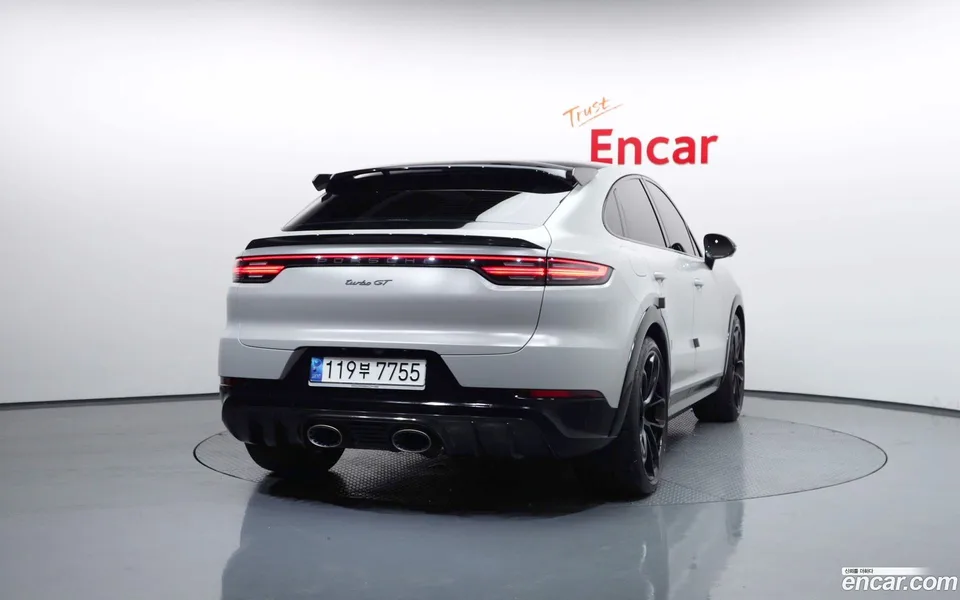 Porsche Cayenne 4.0 GT 2023 — миниатюра 4