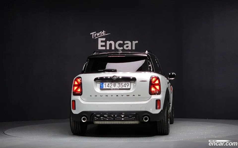 MINI Cooper S Countryman JCW 2022 — миниатюра 4