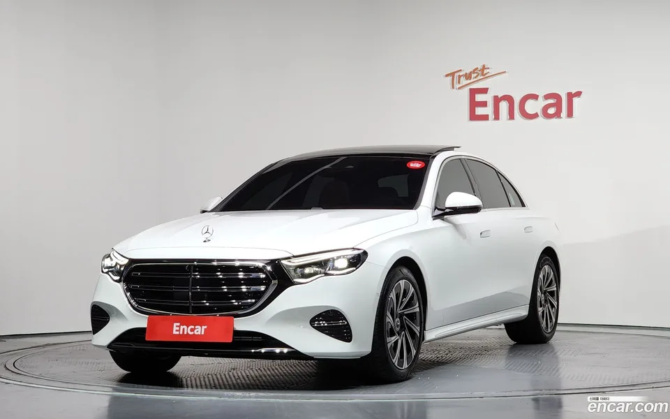 Mercedes-Benz E-Class 2025