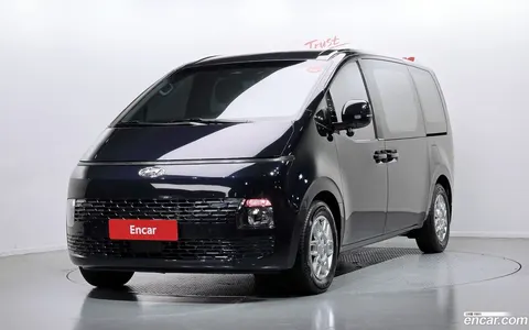 Hyundai Staria 2024 купить в Москве