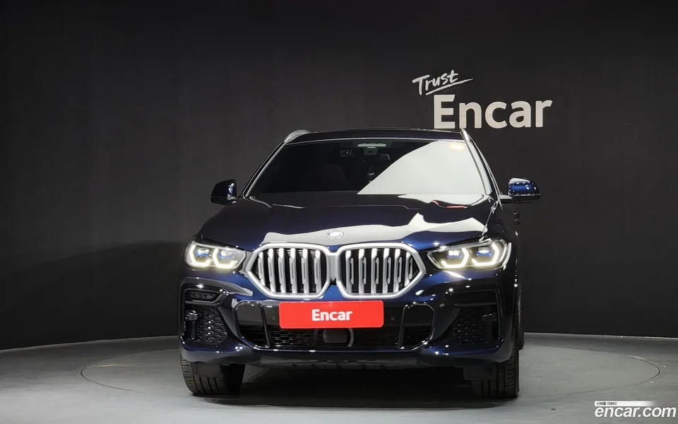 BMW X6 xDrive40i M 2023 — миниатюра 3