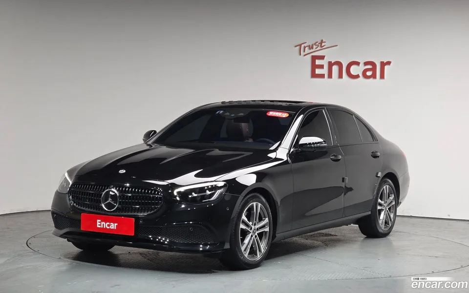 Mercedes-Benz E-Class E250 2023 — фото 1, купить с доставкой в Москву