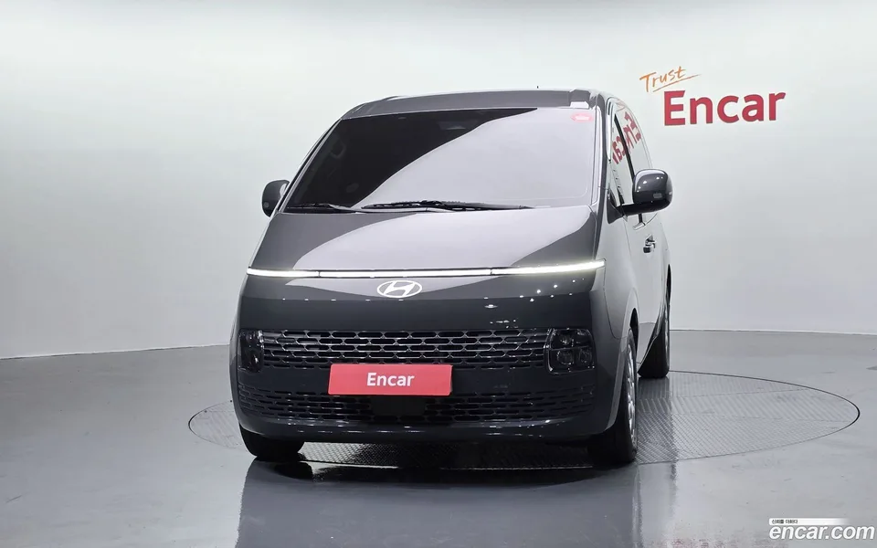 Hyundai Staria 3 2025 — миниатюра 3