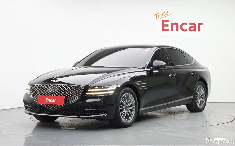 Genesis G80 2.5 2WD 2023 — фото 1, купить с доставкой в Москву