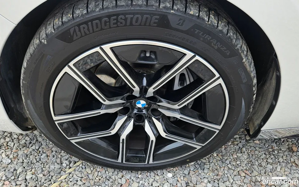 BMW 7 Series 740d xDrive M 2025 — миниатюра 2