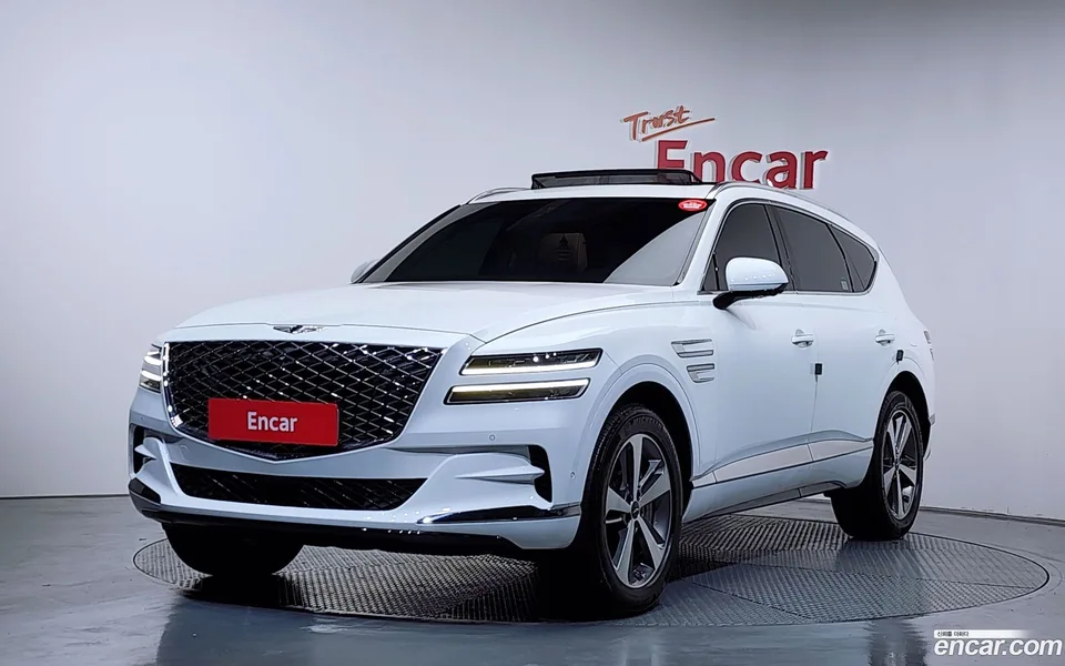 Genesis GV80 2.5T AWD 2022 — фото 1, купить с доставкой в Москву