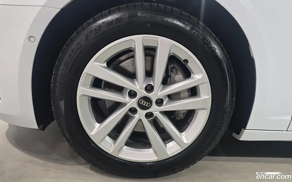 Audi A6 45 TFSI 2023 — миниатюра 5