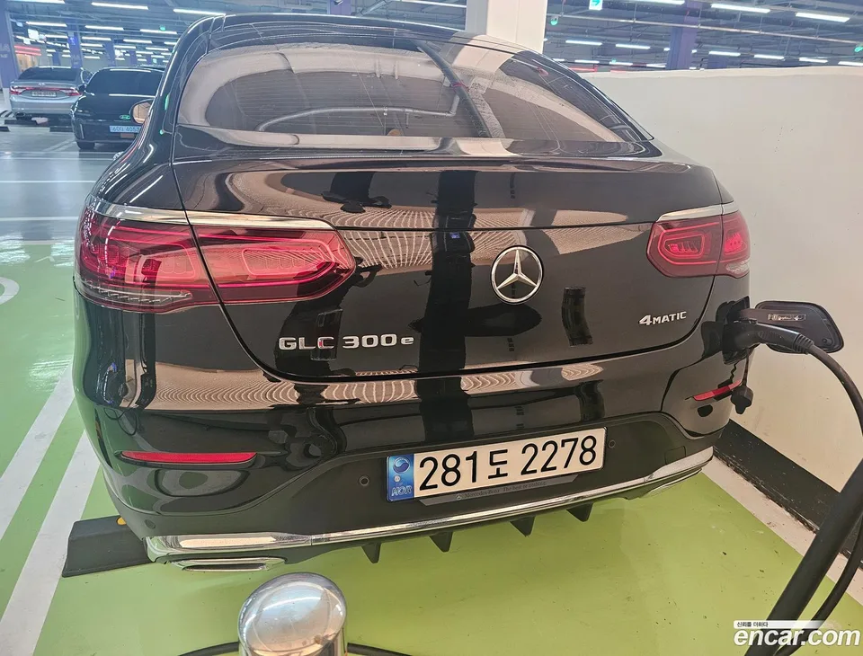 Mercedes-Benz GLC-Class GLC300e 4MATIC 2023 — миниатюра 4