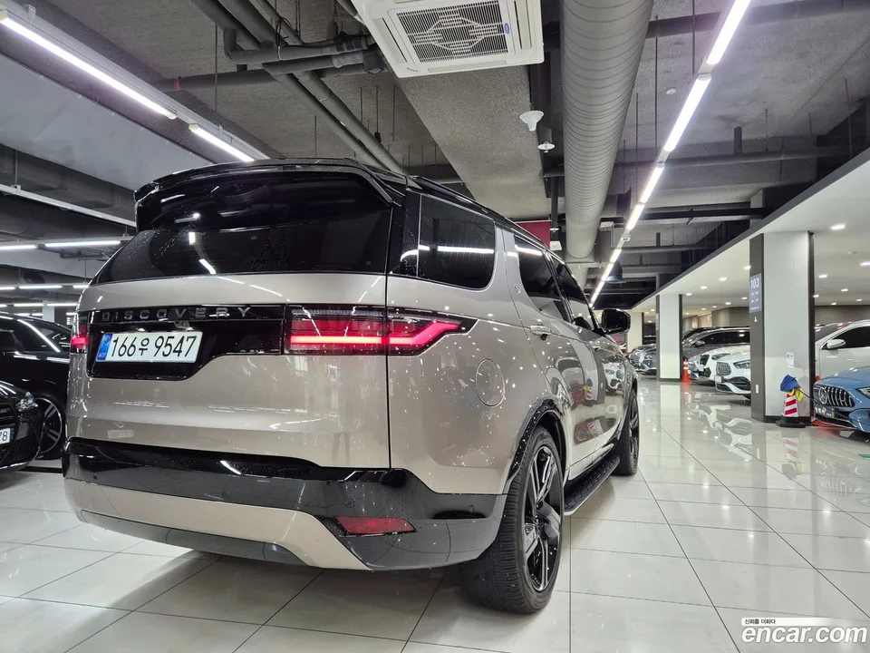 Land Rover Discovery D350 HSE 2025 — миниатюра 2