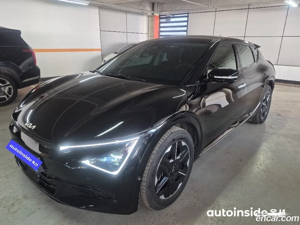 Kia EV6 2024 — фото 1, купить с доставкой в Москву