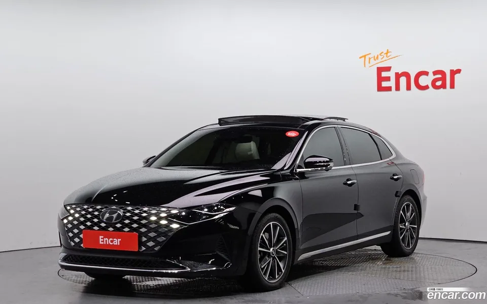Hyundai Grandeur IG 2.5 2022 — фото 1, купить с доставкой в Москву