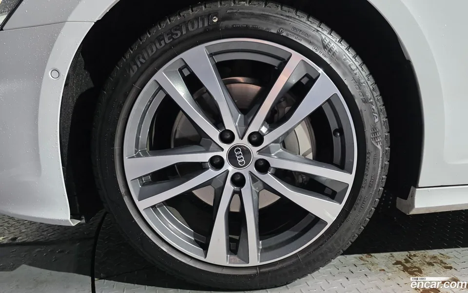 Audi A6 45 TFSI 2022 — миниатюра 2