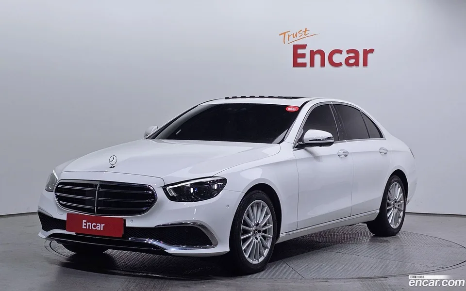 Mercedes-Benz E-Class E250 2022 — фото 1, купить с доставкой в Москву