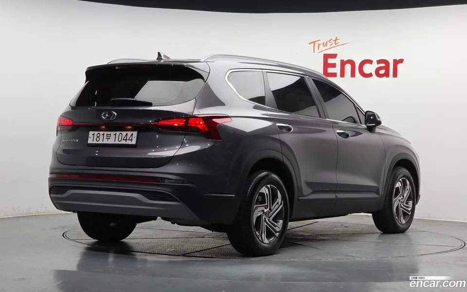 Hyundai SantaFe 2.5T 2WD 2022 — миниатюра 2