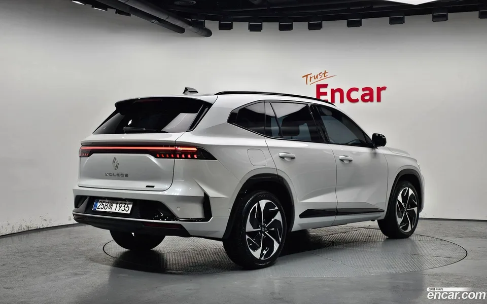 Renault Samsung Grand Koleos 1.5 E-TECH 2WD 2025 — миниатюра 2